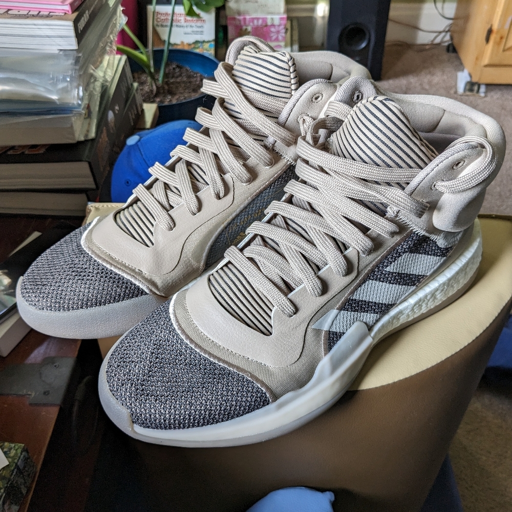 Adidas Marquee Boost Trace Khaki Size 11.5 Used
